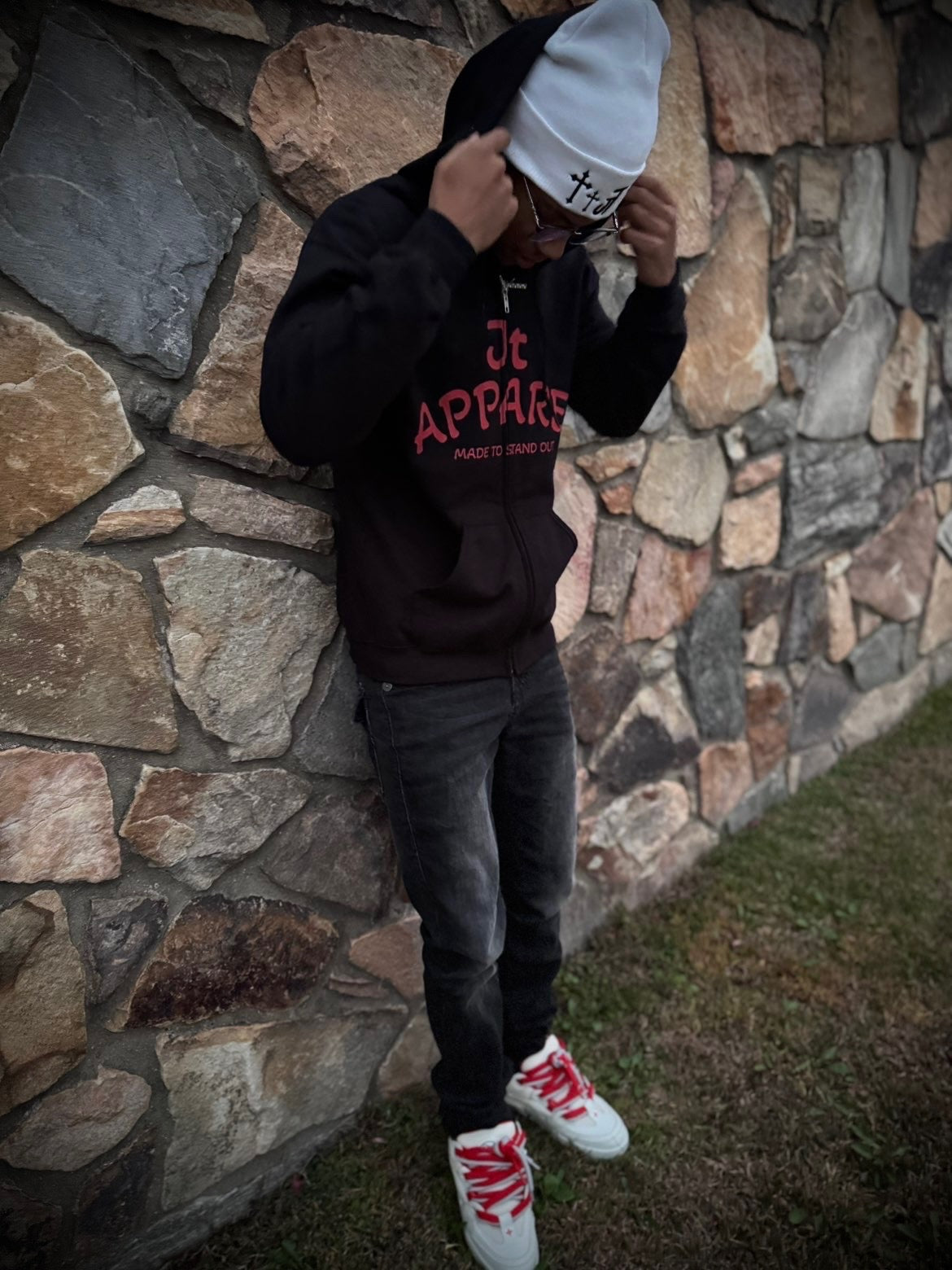 Jt Apparel Made To Stand Out/Never Lose Faith Design Zip Up